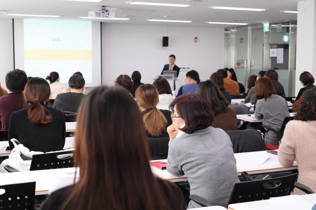 斎藤一人
講演会
経歴
天国言葉
マキノ出版
斎藤一人